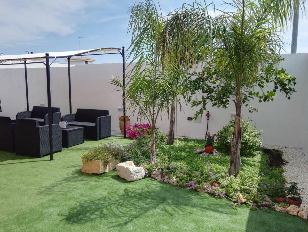 Il Grillo Parlante Bed & Breakfast Surbo Luaran gambar